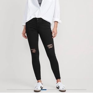 Old Navy Rockstar Super Skinny